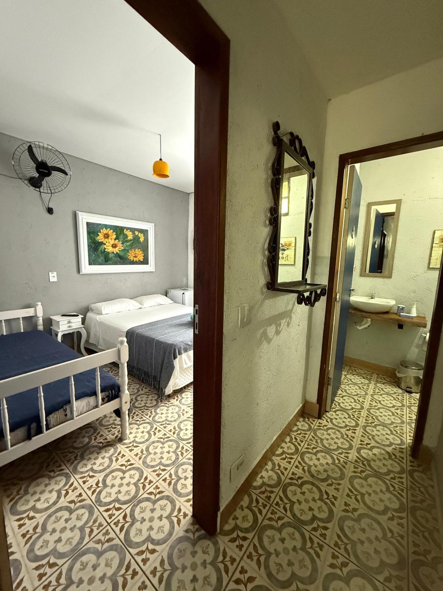 Hostel Vilarejo Do Pereque