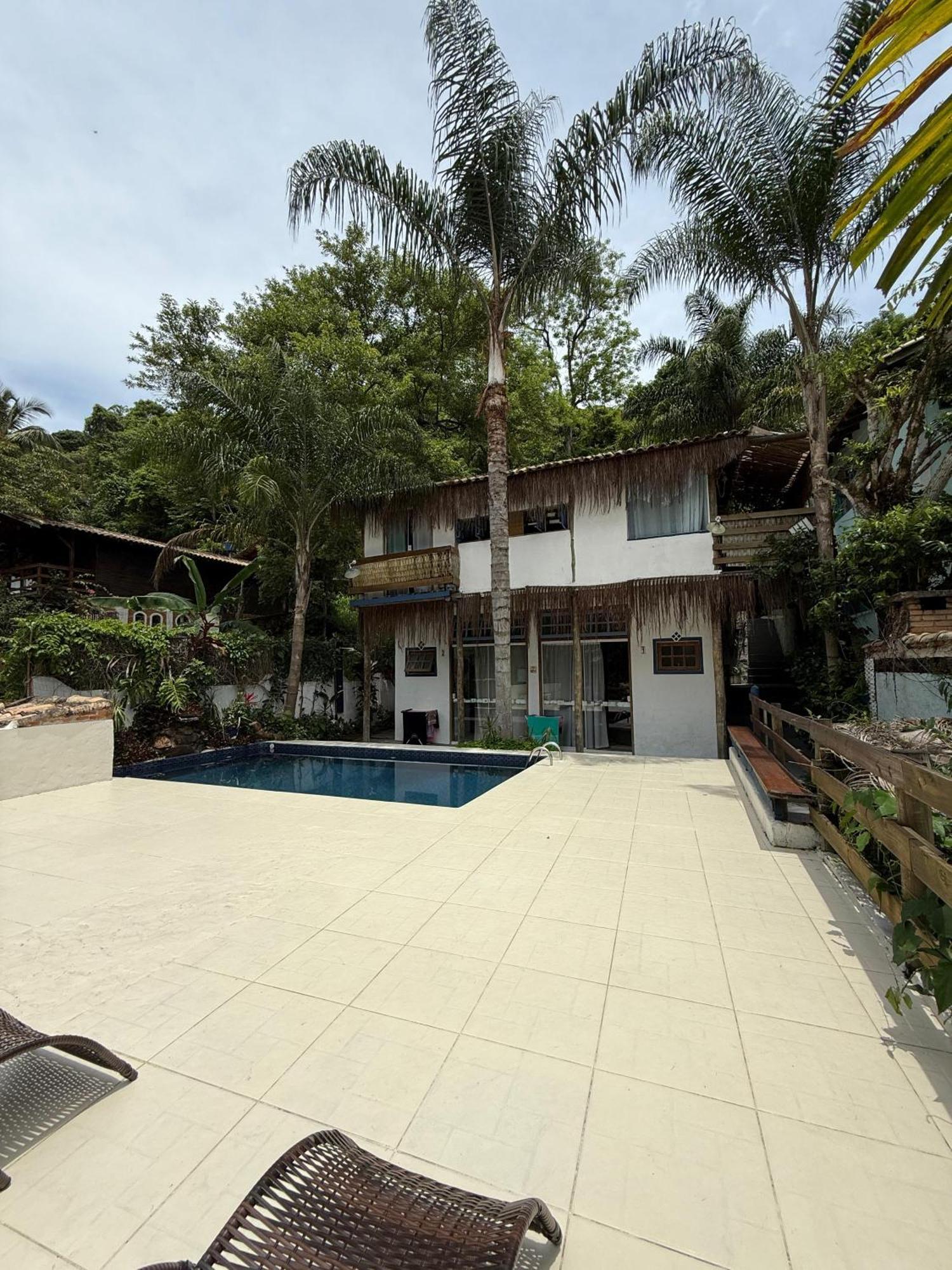 Albergue Vilarejo Do Perequê *